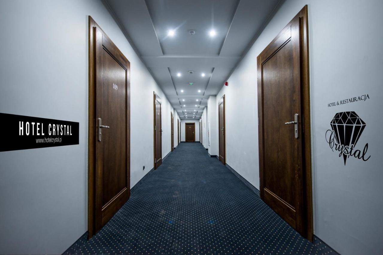 Hotel Crystal Janikowo Bagian luar foto