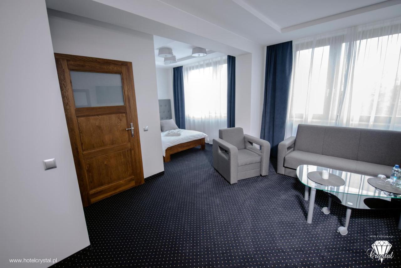 Hotel Crystal Janikowo Bagian luar foto